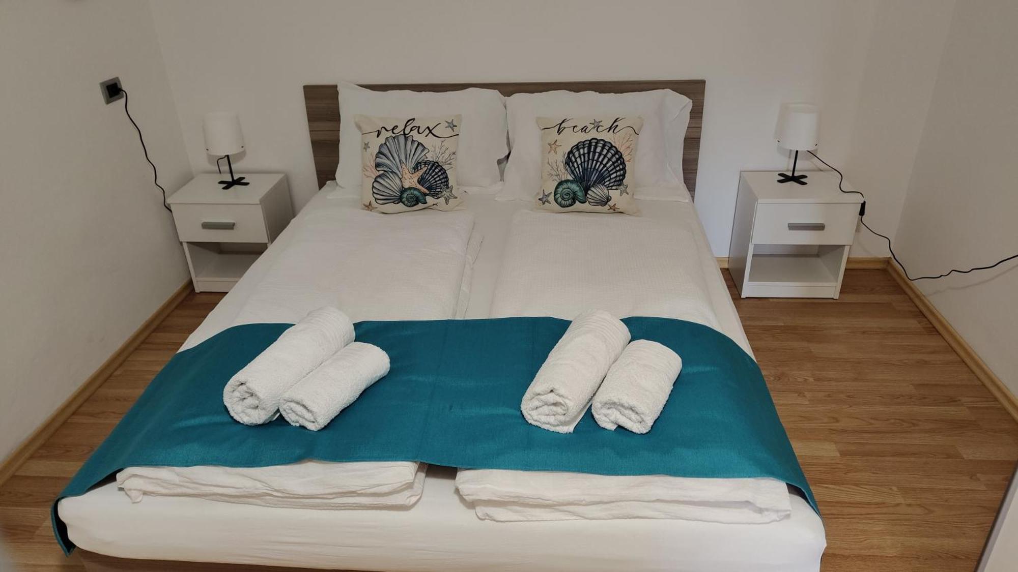 Apartma Apollonio Crni Kal ภายนอก รูปภาพ